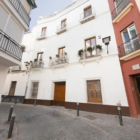 Апартаменты Monkeys Castellar & *